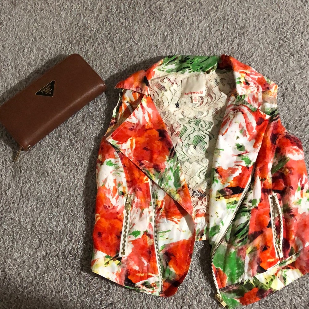 Beautiful Summer Vest 🙌🏼